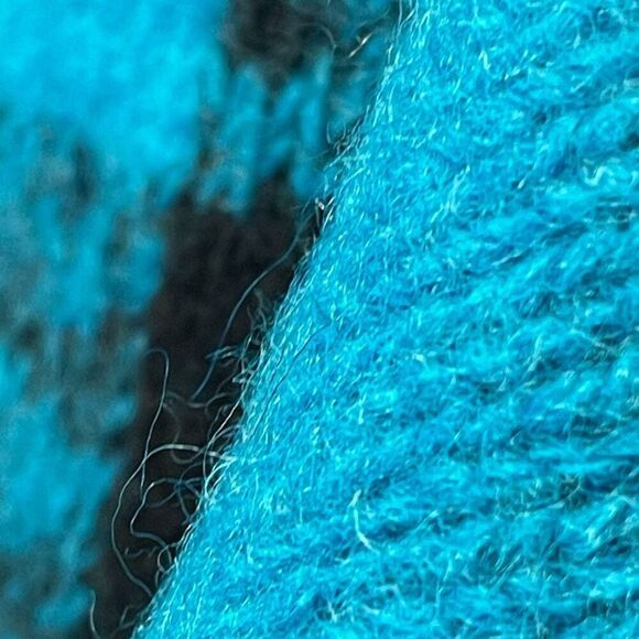 Vintage GAP Clothing Sweater Women's Medium Blue Black Check Thick Knit Wool - Picture 10 of 12